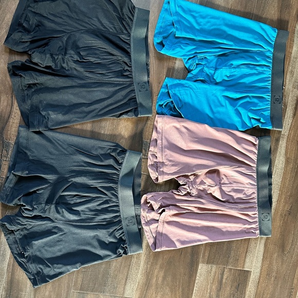Bundle 4 Lululemon Men Size S - XS - Picture 3 of 3